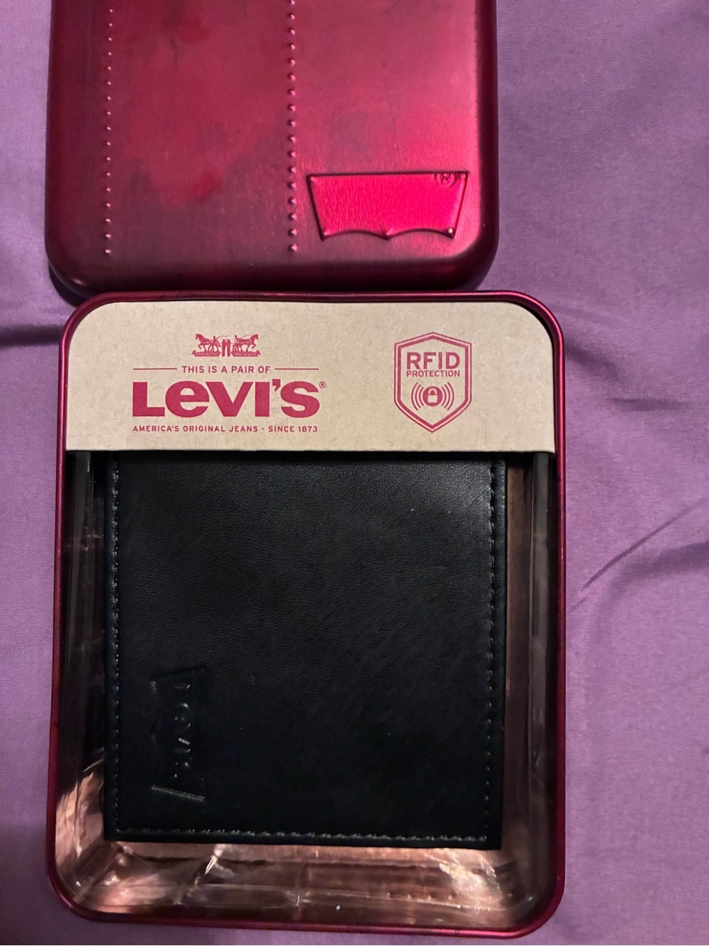 Men Accessories Subcategory Identification
